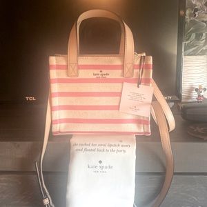 Never used, Kate Spade shoulder and hang bag!